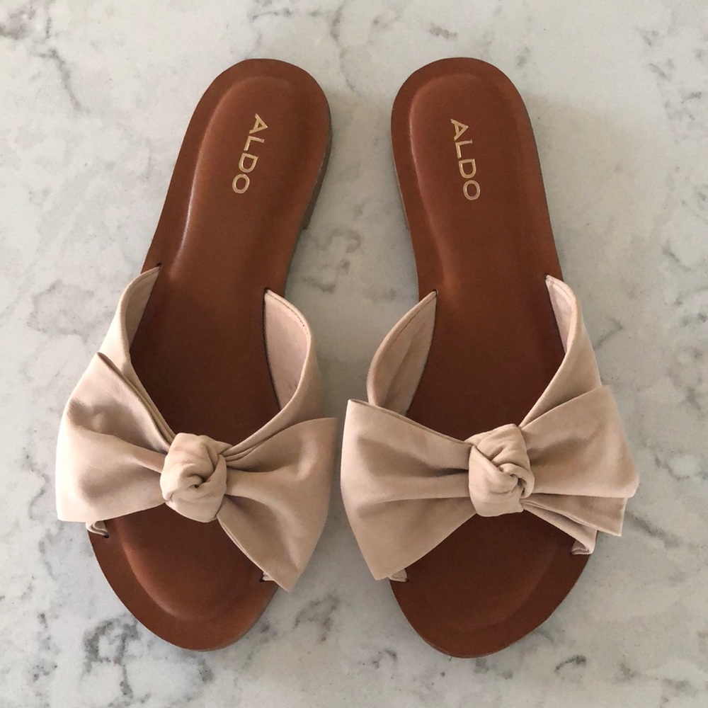 Aldo flat sandals